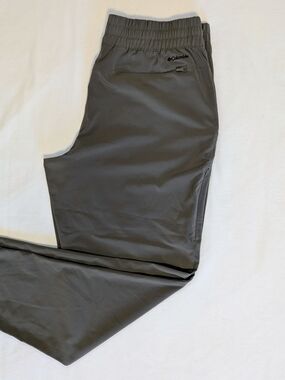Columbia Pleasant Creek Joggers | Military Green | EUC | Lg